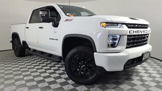 2022 Chevrolet Silverado HD LTZ 4D Dual Cab Utility Photo