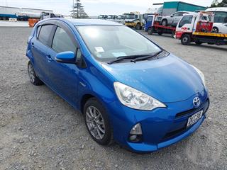 2013 Toyota Aqua Hatch Photo