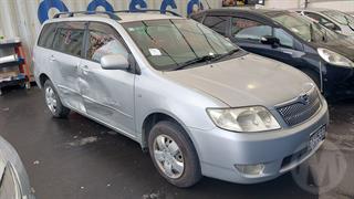 2004 Toyota Corolla Fielder Station Wagon Photo