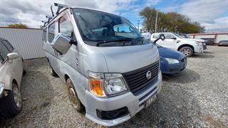 2008 Isuzu Como Van Photo