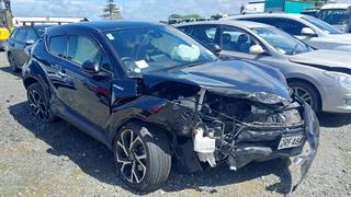 2018 Toyota C-hr Hatch Photo