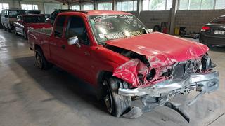 2004 Toyota Hilux Utility Photo