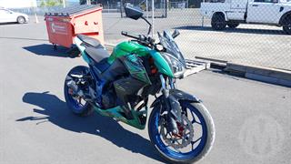 2015 Kawasaki ER 300a Motorcycle Photo