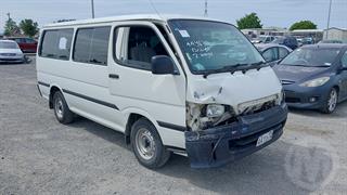 2001 Toyota Hiace Van Photo
