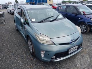 2012 Toyota Prius Sedan Photo