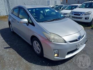 2010 Toyota Prius Hatch Photo