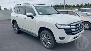 2021 Toyota Landcruiser VX Limited 3.3DT/4W Station Wagon Photo