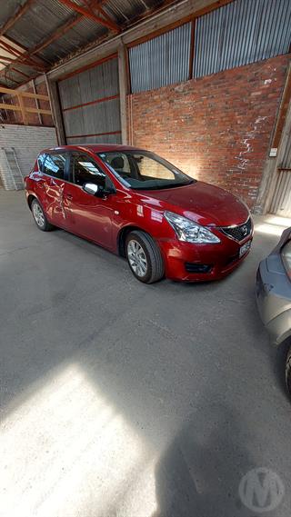 2015 Nissan Pulsar ST Hatch Photo