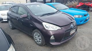 2014 Toyota Aqua Hatch Photo