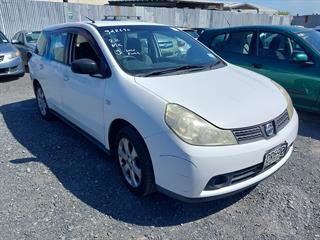 2006 Nissan Wingroad Station Wagon Photo