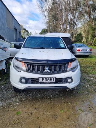 2018 Mitsubishi Triton GLX Dual Cab Utility Photo