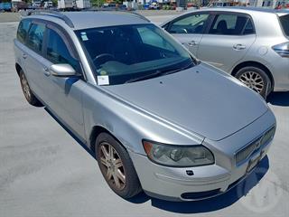 2005 Volvo V50 Station Wagon Photo