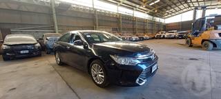 2016 Toyota Camry Hybrid Sedan Photo