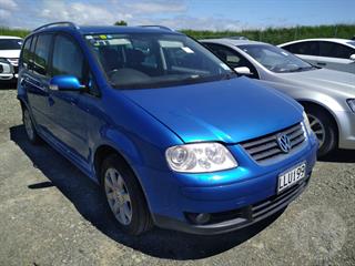 2006 Volkswagen Touran Station Wagon Photo