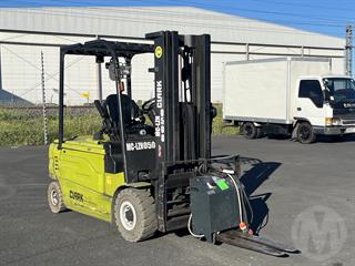 2017 Clark GEX30L Forklift (GP) Electric Fo Photo
