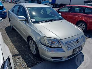 2005 Toyota Avensis Sedan Photo