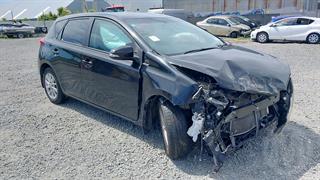 2015 Toyota Corolla GLX 1.8P Hatch CV Hatch Photo