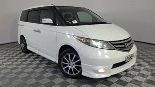 2007 Honda Elysion 5D Station Wagon Photo