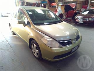 2005 Nissan Tiida Hatch Photo