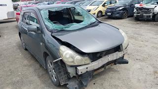 2006 Nissan Wingroad Station Wagon Photo