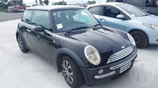 2003 BMW Mini ONE Hatch Photo