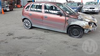 2001 Holden Barina XC Hatch Photo