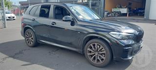 2022 BMW X5 X30D 3.0DT/4WD/8AT 5D Touring Photo