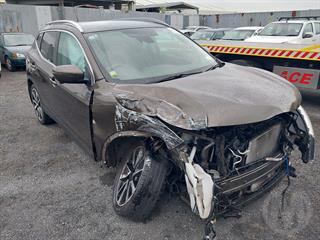 2016 Nissan Qashqai TI 2.0P/CVT Hatch Photo