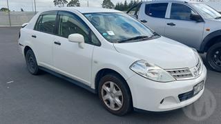 2010 Nissan Tiida Latio Sedan Photo