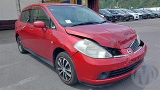 2005 Nissan Tiida Hatch Photo