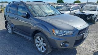 2011 Mitsubishi Outlander 2.4 XLS Station Wagon Photo