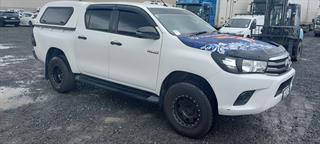 2018 Toyota Hilux SR TD DC 2.8D/6AT/U 4D Dual Cab Utility Photo