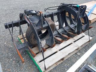 Bison Twin Thumb Euro Hitch Grapple Bucket Photo