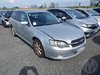 2004 Subaru Legacy Sedan Photo