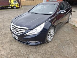 2010 Hyundai I45 Sedan Photo