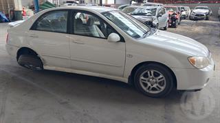 2006 Kia Cerato 2.0 Auto Sedan Sedan Photo