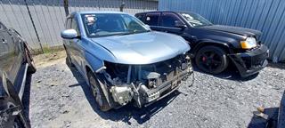 2014 Mitsubishi Outlander Phev Station Wagon Photo