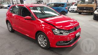 2015 Volkswagen Polo TSI 66kw CL 1.2P/7A Hatch Photo