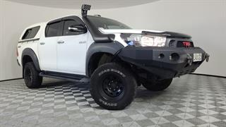 2017 Toyota Hilux SR TD DC 2.8D/4WD/6 4D Dual Cab Utility Photo