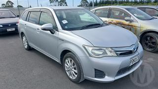 2013 Toyota Corolla Fielder Station Wagon Photo