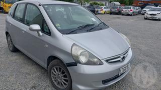 2007 Honda fit Hatch Photo