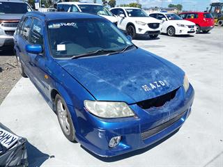 2001 Mazda Familia Hatch Photo