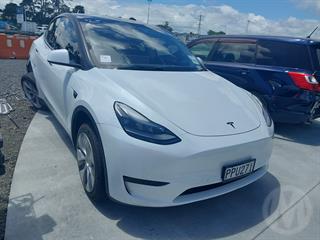 2022 Tesla Model Y Rear Wheel Drive 60 Station Wagon Photo