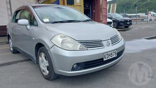 2005 Nissan Tiida Sedan Photo