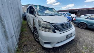 2010 Toyota Vellfire Station Wagon Photo