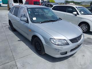 2002 Mazda Familia Hatch Photo
