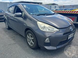 2013 Toyota Aqua Hatch Photo