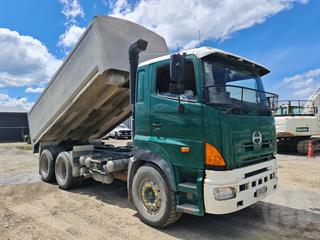2009 Hino FS Tipper GCM 50,000kg Photo