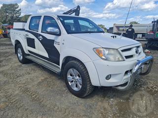 2007 Toyota Hilux 4WD Utility Photo