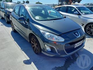 2014 Peugeot 308 Active 1.6 Hatch Photo